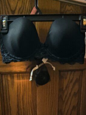 Simone Perele Bra Size 32DD